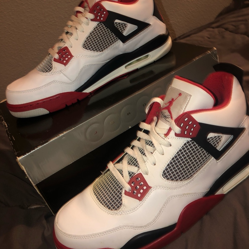 Vintage pre owned Air Jordan 4 Retro